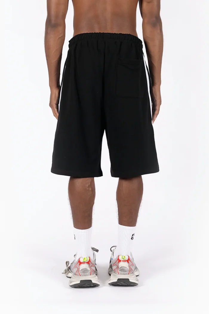 Favela Pleated Shorts Schwarz (1)